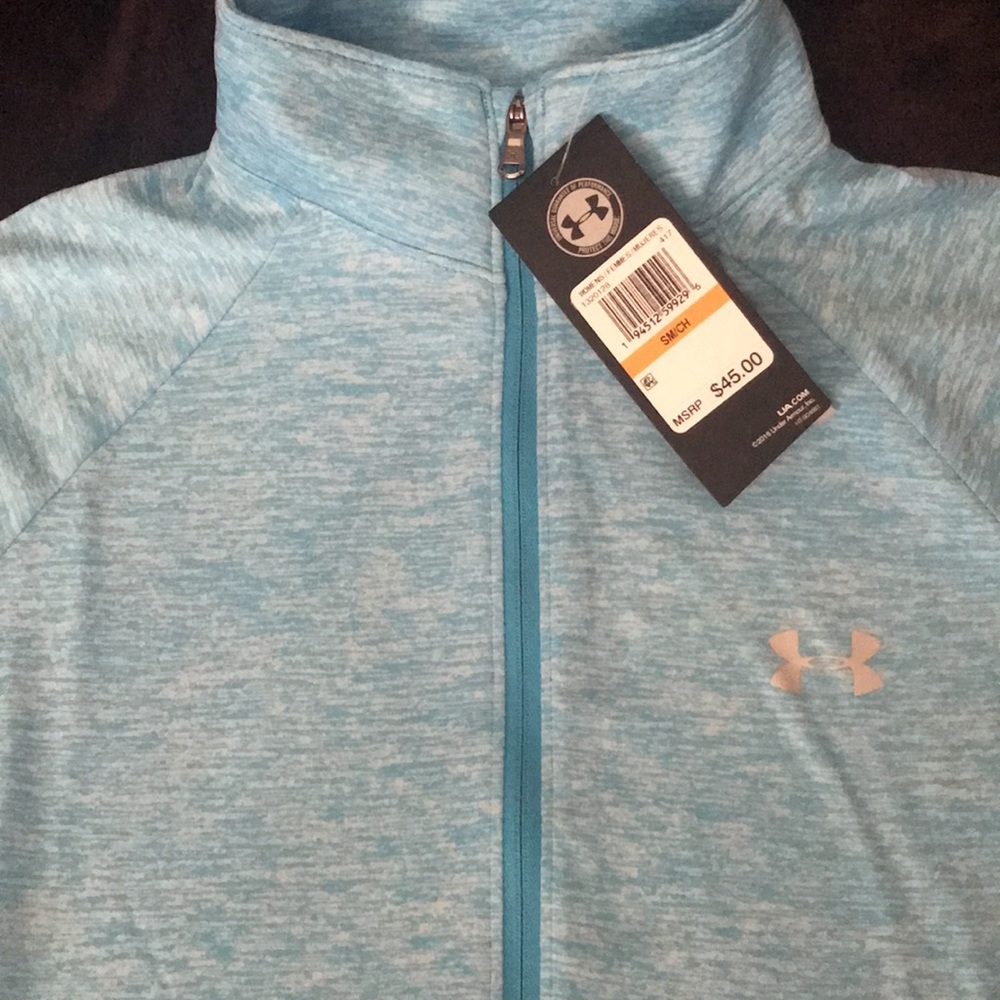 Under Armour half zip active wear
